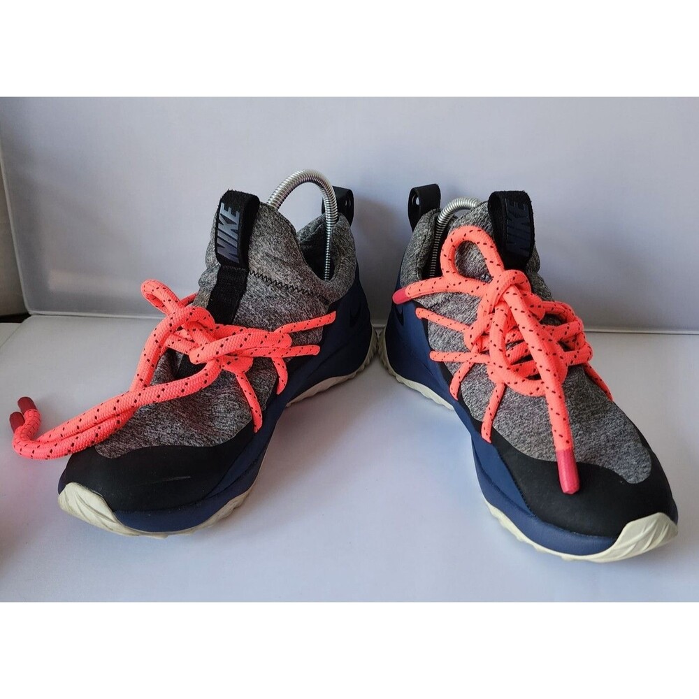 Nike City Loop Women's SZ 9 Navy Black Pink AA1097-401 Chunky Laces Comfy